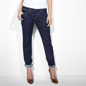 Levi’s Selvedge Skinny Boyfriend Jeans